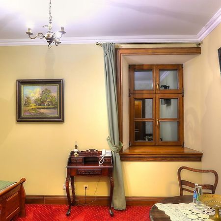 Dwor Slupia Hotel Zarzecze  Екстериор снимка