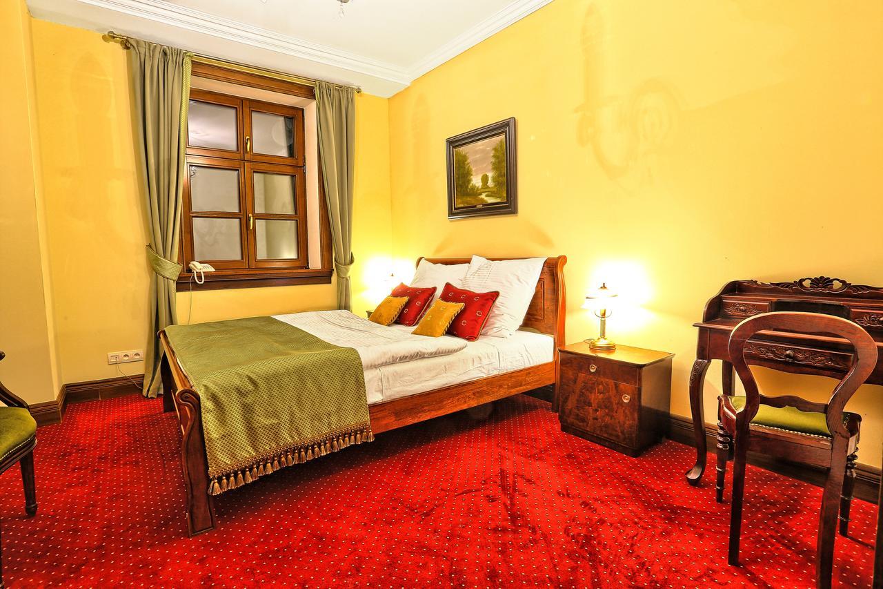Dwor Slupia Hotel Zarzecze  Стая снимка