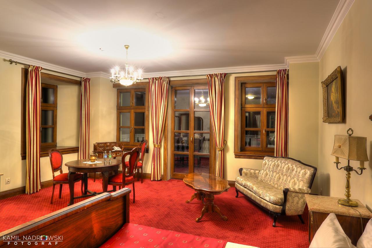 Dwor Slupia Hotel Zarzecze  Стая снимка