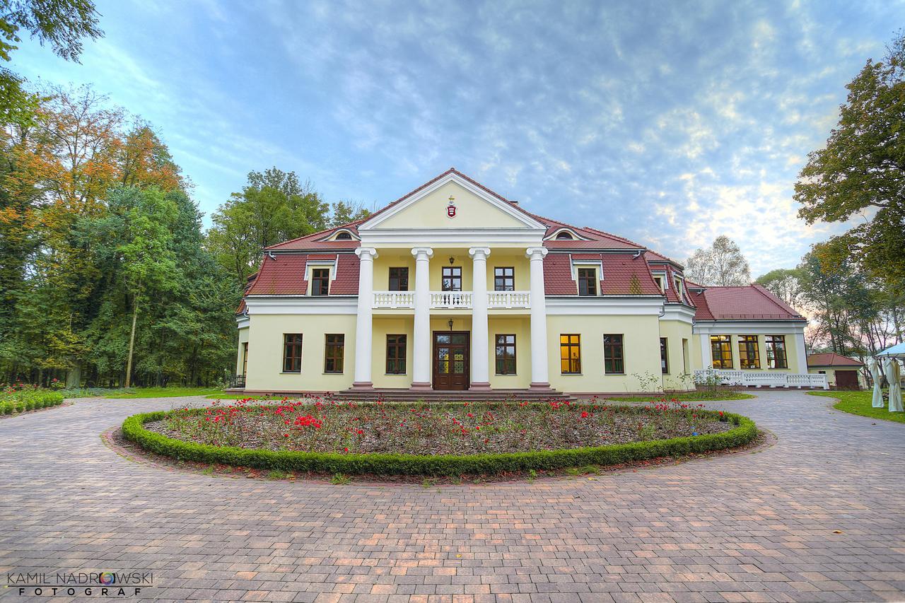 Dwor Slupia Hotel Zarzecze  Стая снимка